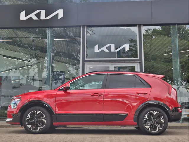 Kia Niro EV ExecutiveLine 64.8 kWh 2023 Elektrisch 2