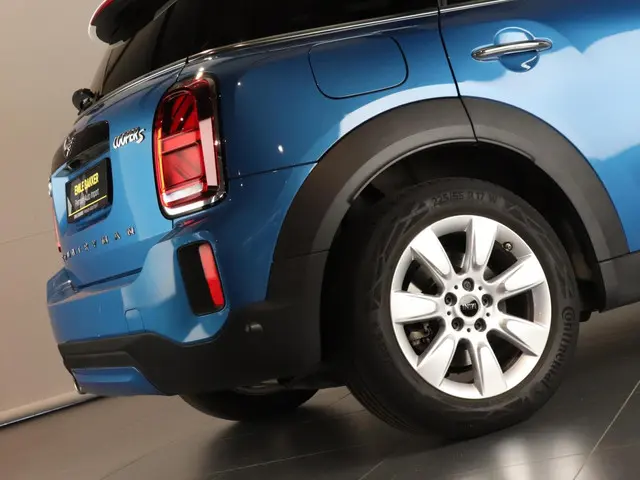 MINI Countryman Cooper S E ALL4 2023 Hybride Benzine 34