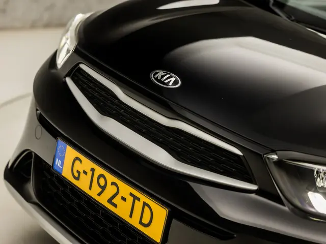 Kia Stonic 1.0 T-GDi DynamicLine 2019 Benzine 34