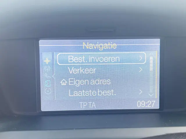 Ford C-MAX 1.0 Titanium 2014 Benzine 10