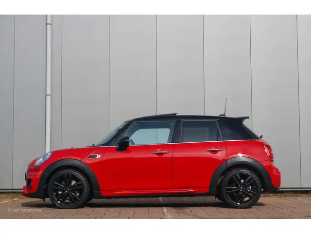 MINI Cooper Mini 1.5 JCW 2017 Benzine 11