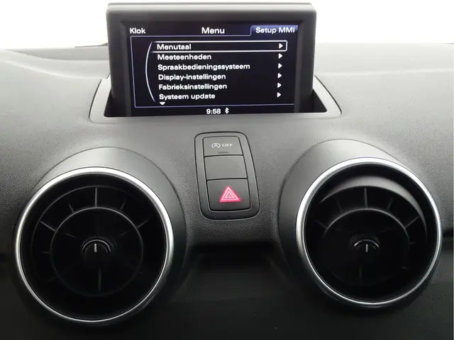Audi A1 1.2 TFSI Sportback: 2014 Benzine 44