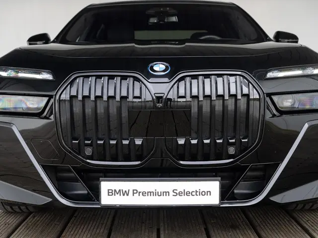 BMW i7 xDrive60 2024 Elektrisch 13