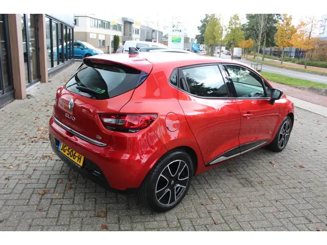 Renault Clio 0.9 TCe Expression 2016 Benzine 6
