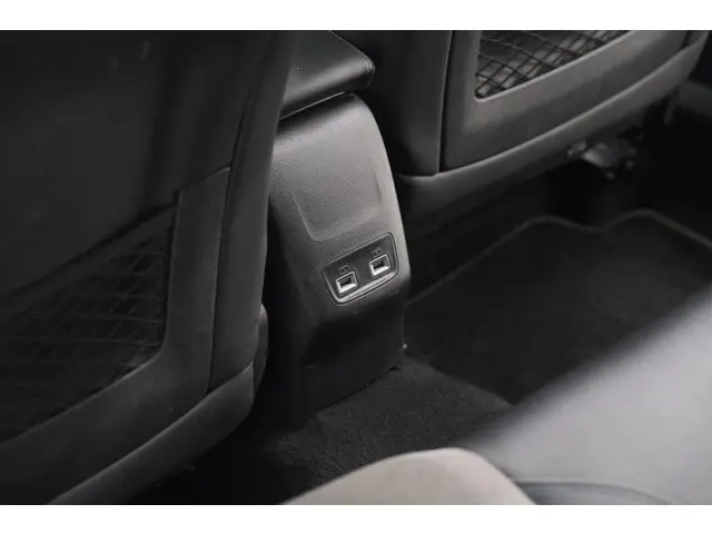 Peugeot e-2008 EV GT Pack 50 kWh 2021 Elektrisch 35