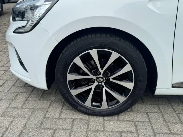 Renault Clio TCe 90 Zen 2020 Benzine 9