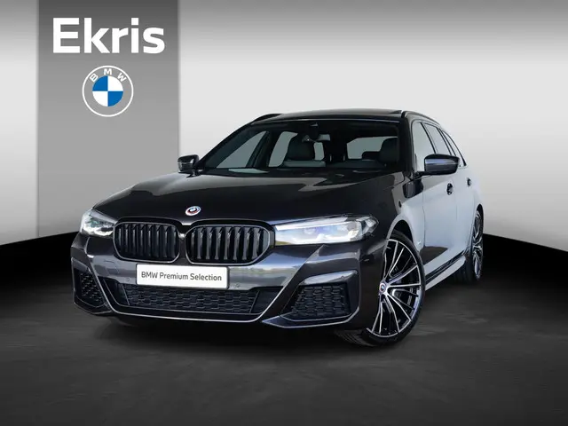 BMW 5 Serie Touring 540i xDrive 2022 Benzine