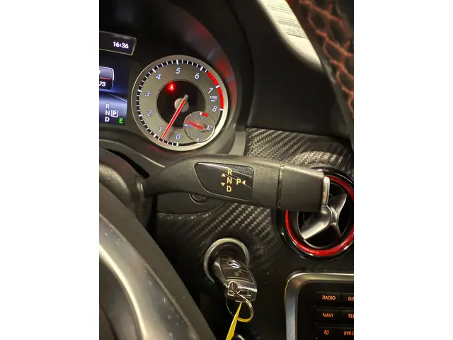 Mercedes-Benz A-Klasse 250 Sport Prestige 2015 Benzine 30