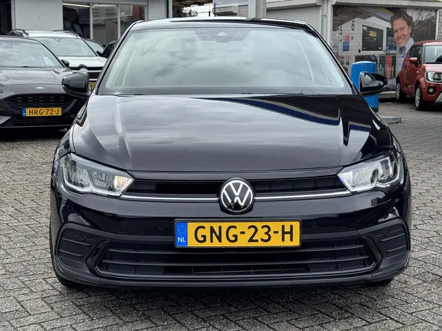 Volkswagen Polo 1.0 TSI Life Business 2023 Benzine 10