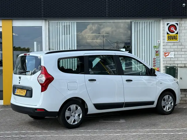 Dacia Lodgy 1.6 SCe Bi-Fuel Ambiance 7p. 2019 LPG/Gas 2