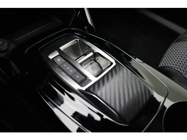 Peugeot e-2008 EV GT 50 kWh 2022 Elektrisch 20