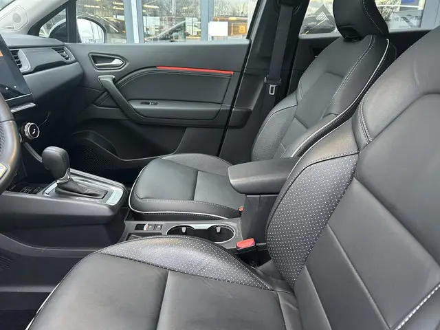 Mitsubishi ASX 1.6 PHEV AT Instyle 2023 Hybride Benzine 8