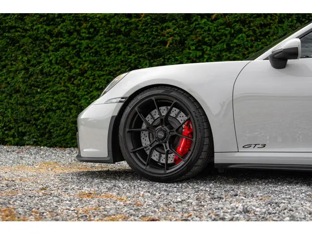 Porsche 911 4.0 GT3 2022 Benzine 24
