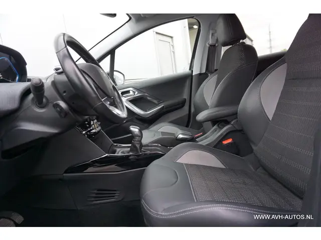 Peugeot 2008 1.2 PureTech Allure 2018 Benzine 6