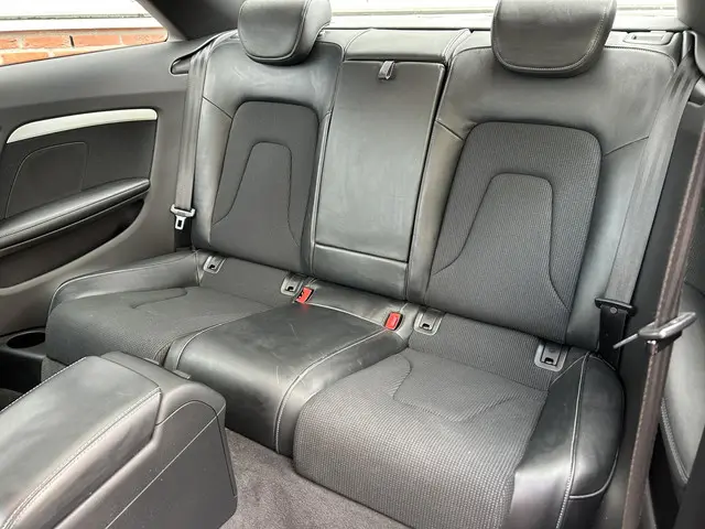 Audi A5 Coupé 1.8 TFSI Sport Edition 2014 Benzine 6