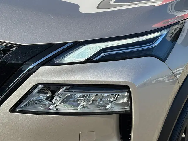 Nissan X-Trail e-4ORCE Tekna Plus 2025 Hybride Benzine 57