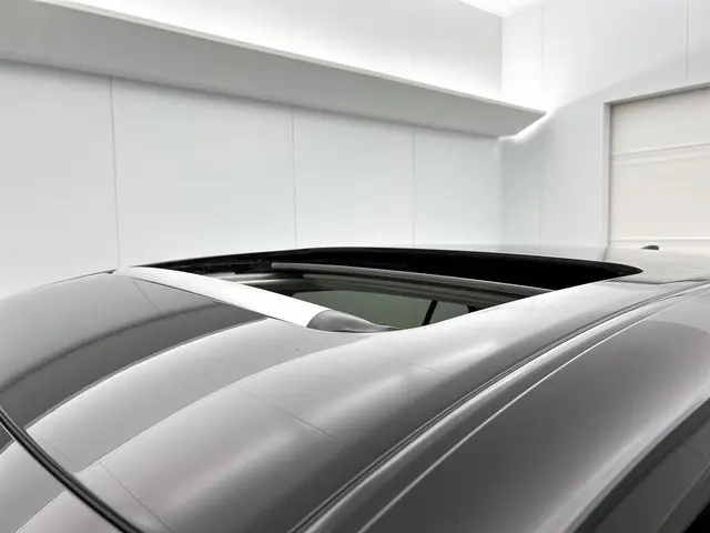 Lexus ES Luxury Line 2024 Hybride Benzine 12
