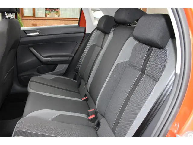 Volkswagen Polo 1.0 TSI R-Line Edition 2020 Benzine 13