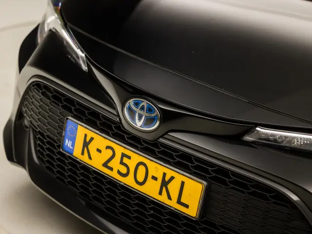 Toyota Corolla 1.8 Hybrid Sport 2021 Hybride Benzine 27