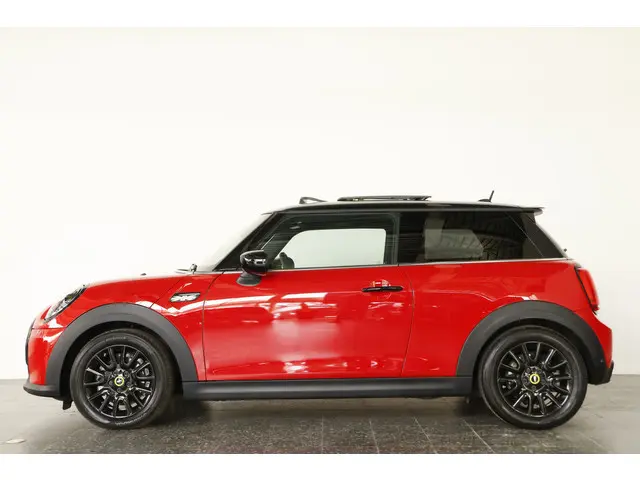 MINI Electric Cooper S 33 kWh 2022 Elektrisch 26