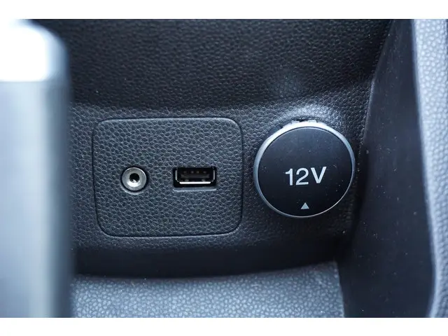 Ford Fiesta 1.0 EcoBoost Titanium 2013 Benzine 16