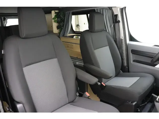 Opel Vivaro e-Fixxter XXL 2022 Elektrisch 21
