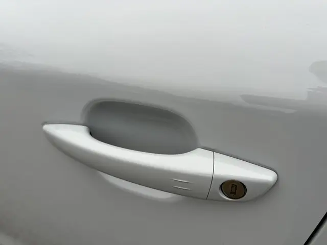 Peugeot 2008 1.2 Hybrid 145 PK GT 2025 Hybride Benzine 47