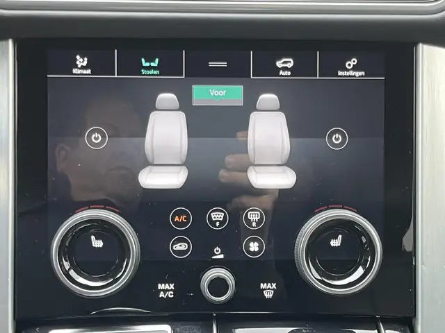 Land Rover Range Rover 4.4 SDV8 Vogue 2018 Diesel 77