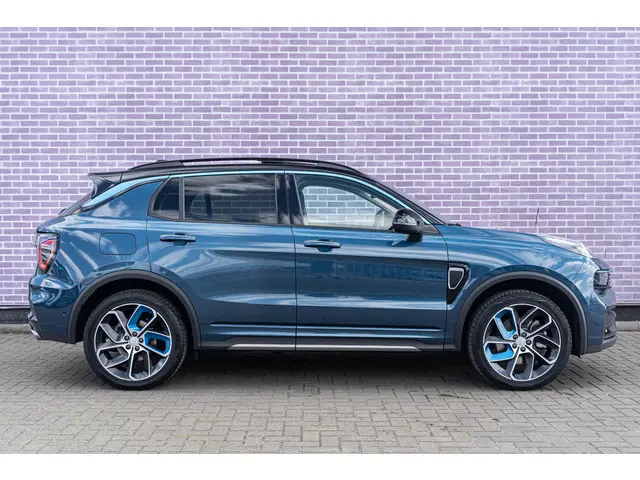 Lynk & Co 01 1.5 2021 Hybride Benzine 42