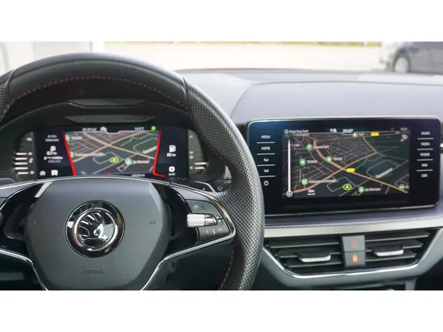 Škoda Kamiq 1.0 TSI 116pk DSG Monte Carlo 2021 Benzine 13