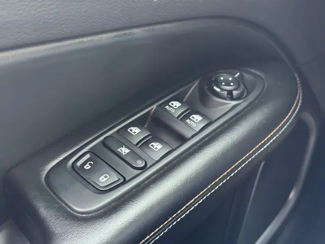 Jeep Compass 1.4 MultiAir Longitude 2018 Benzine 29