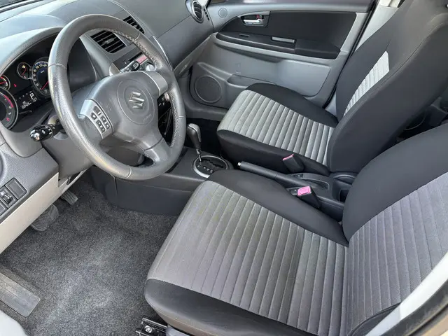 Suzuki SX4 1.6 Exclusive Automaat 2012 Benzine 13