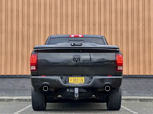 Dodge Ram 1500 5.7 V8 4x4 Quad Cab 6'4 Sport 2018 LPG/Gas 6