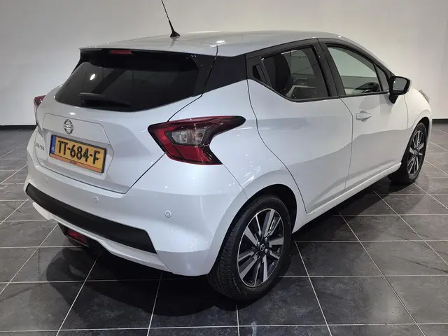 Nissan Micra 2