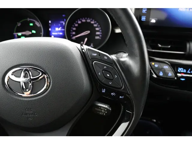 Toyota C-HR 1.8 Hybrid Style 2019 Hybride Benzine 21