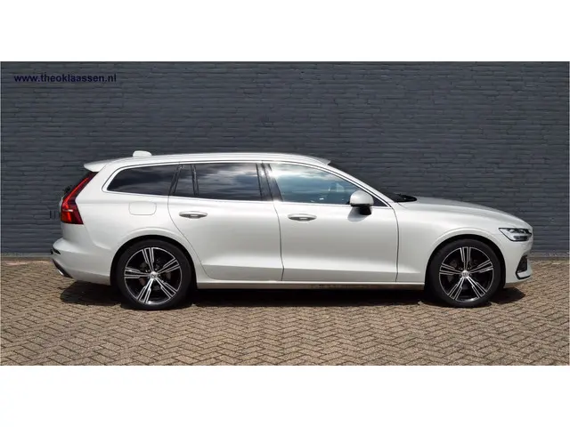 Volvo V60 2.0 T4 R-Design Automaat 2020 Benzine 8