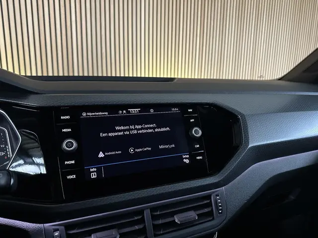 Volkswagen T-Cross 1.0 TSI R-Line 2022 Benzine 15