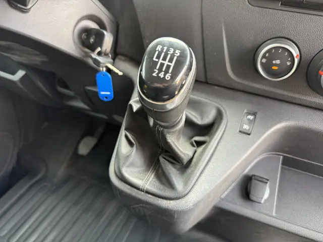 Renault Master 2.3 130PK 2020 Diesel 22