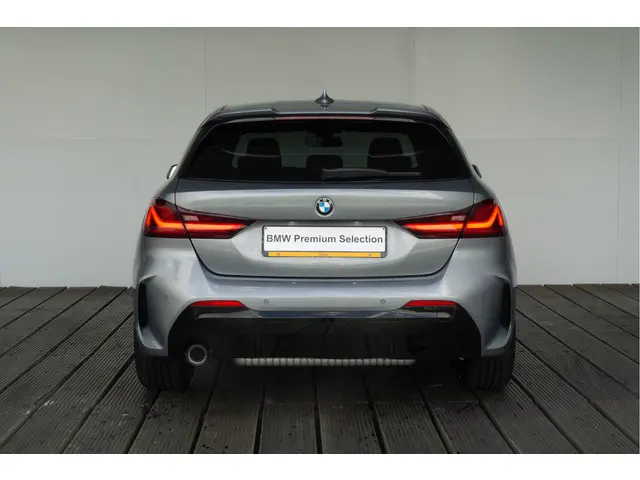 BMW 1 Serie 5-deurs 2023 Benzine 14