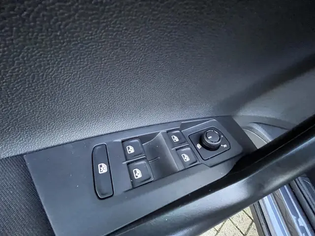 Volkswagen Taigo 1.0 TSI 2024 Benzine 17