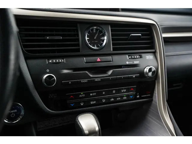 Lexus RX 450h 4WD F Sport Line 2016 Hybride Benzine 17