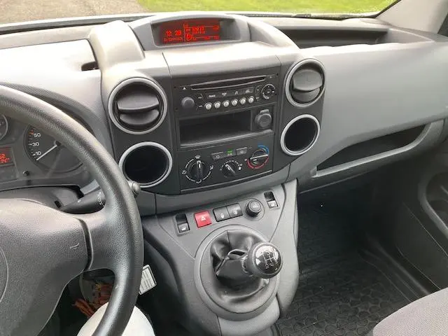 Citroën Berlingo 1.6 BlueHDI 75 Club 2018 Diesel 8