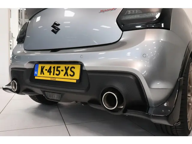 Suzuki Swift 1.4 Sport Smart Hybrid 2021 Benzine 13
