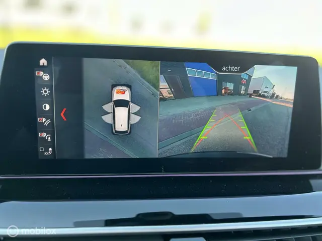 BMW 5 Serie Touring 520i High Executive 2019 Benzine 12
