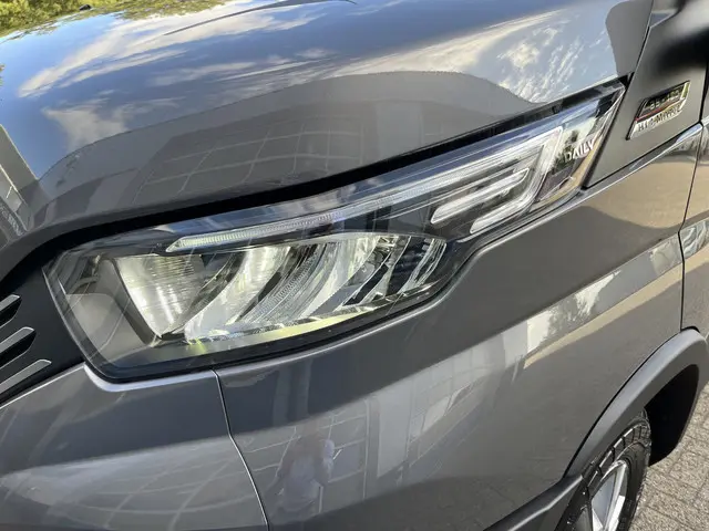 Iveco Daily 35S18HV 3.0 352L H2 2024 Diesel 25