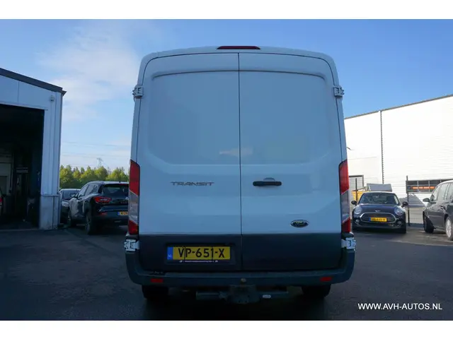 Ford Transit 350 2.2 TDCI L3H3 Ambiente 2015 Diesel 5