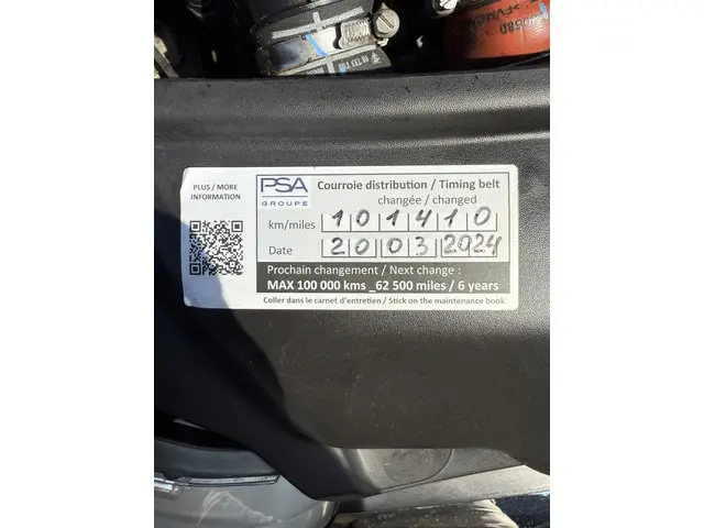 Peugeot 208 1.2 PureTech Allure 2016 Benzine 34