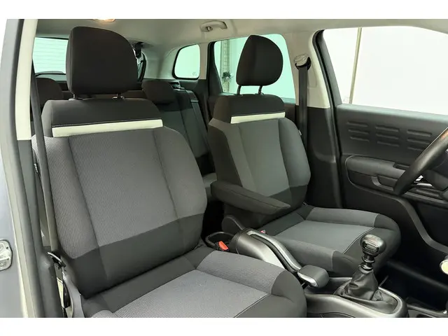 Citroën C3 Aircross 1.2 PureTech Shine 2021 Benzine 13