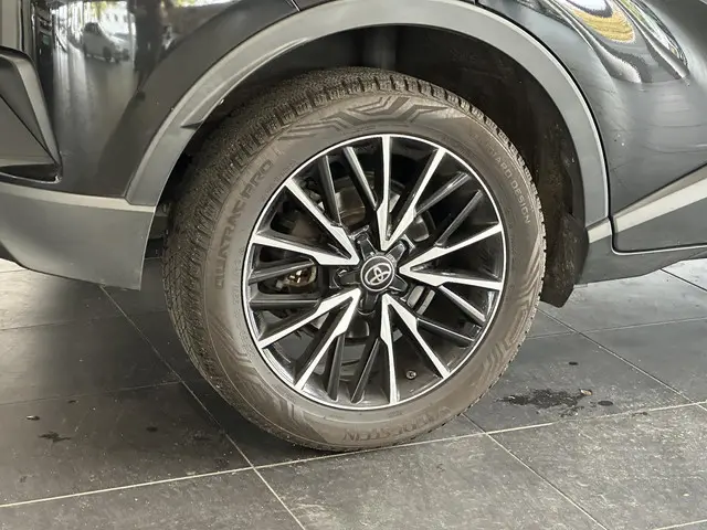 Toyota C-HR 1.2 Urban 2018 Benzine 20