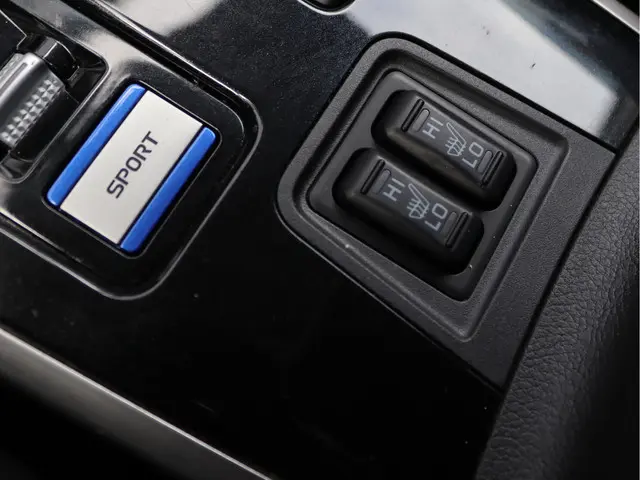 Mitsubishi Outlander 2.4 PHEV 2020 Hybride Benzine 63